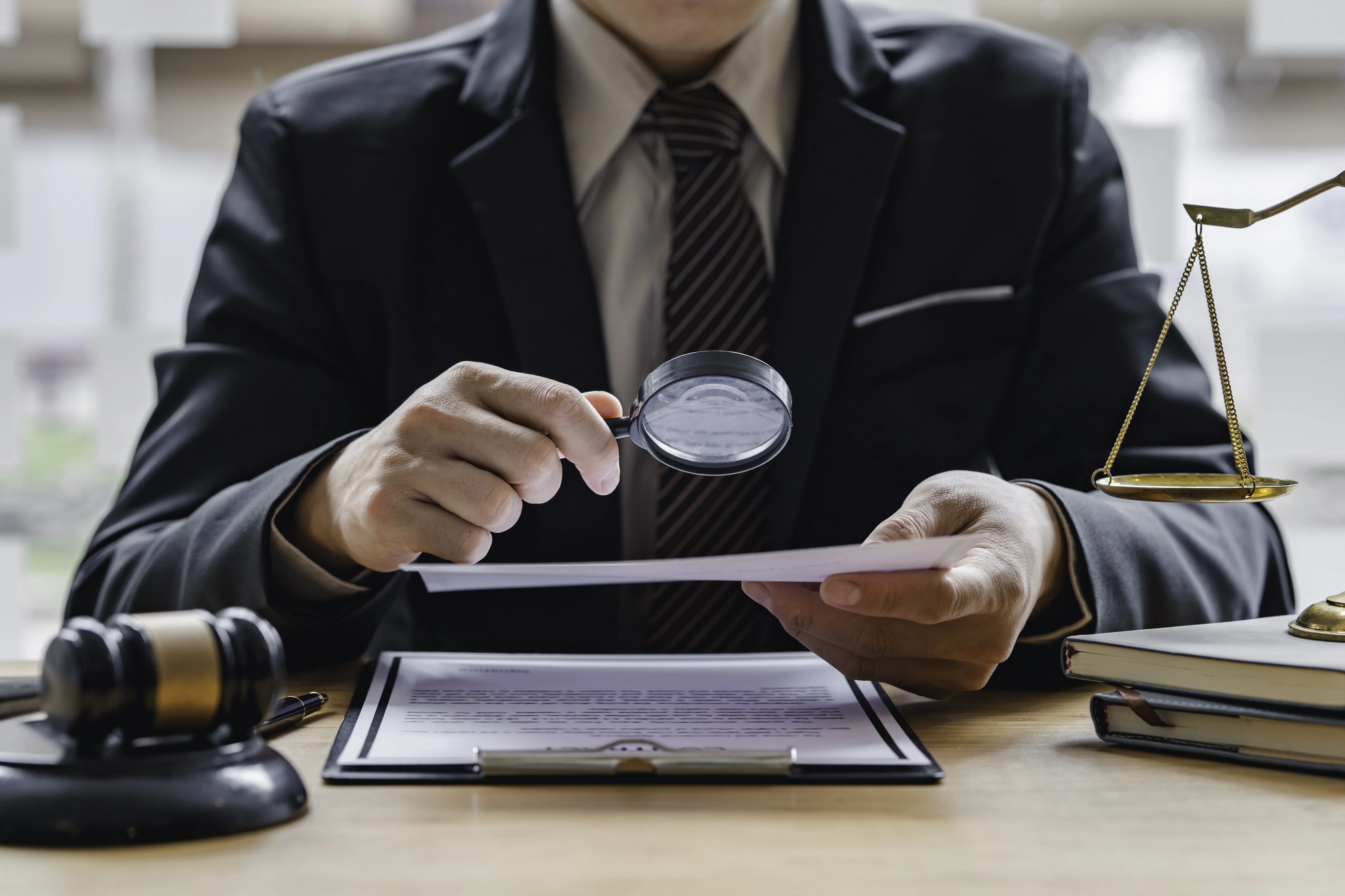 how to identify gaps in medical records for legal cases 
