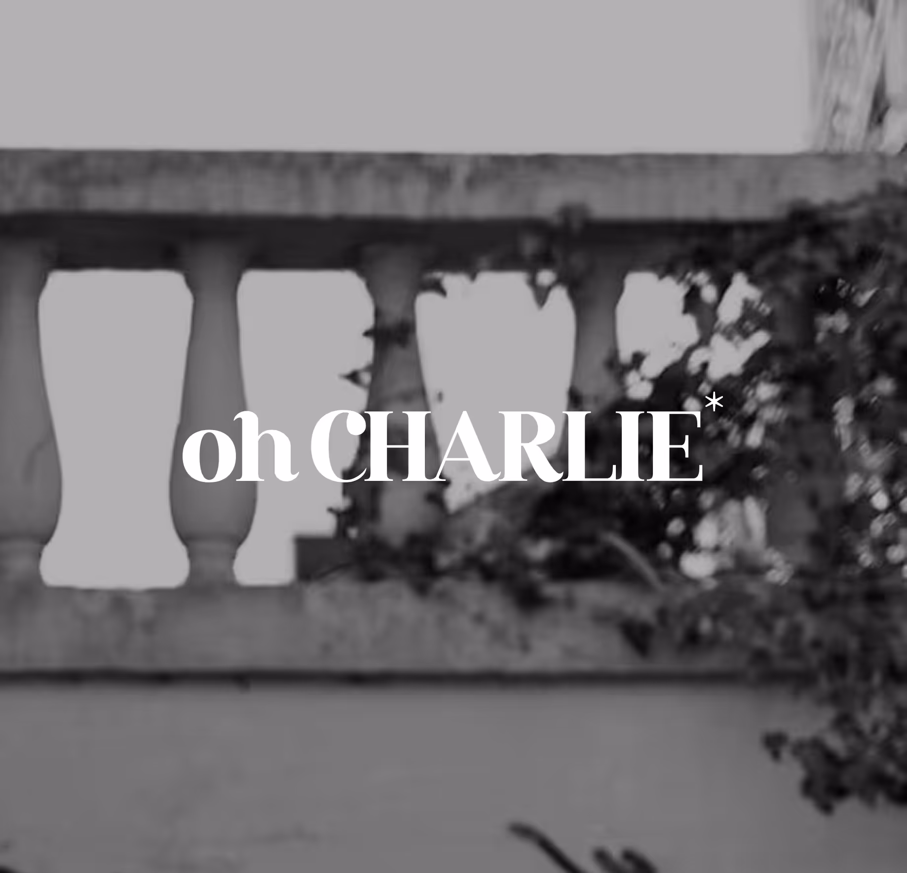 Oh charlie logotyp

