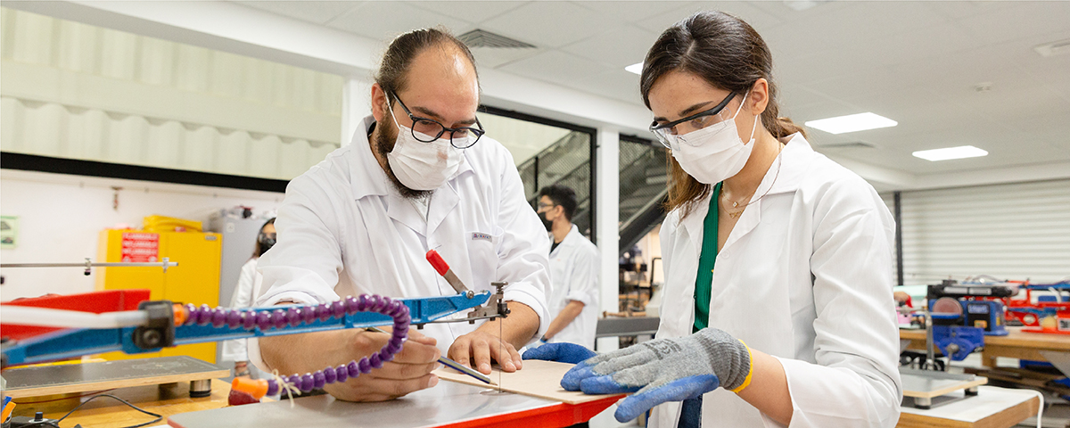 Academics Academic Services Fab Lab 02