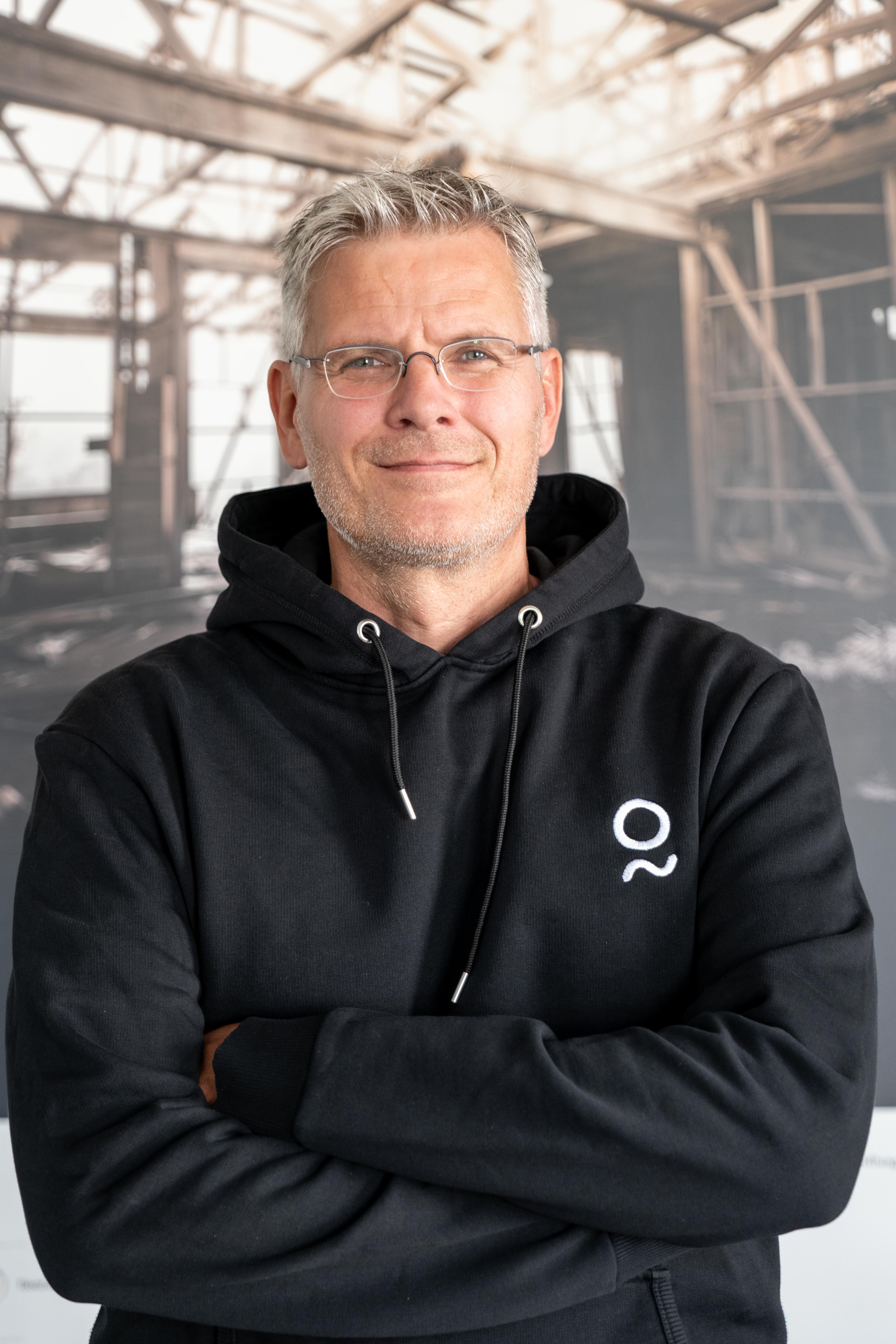 Portrait Oliver Kuschel