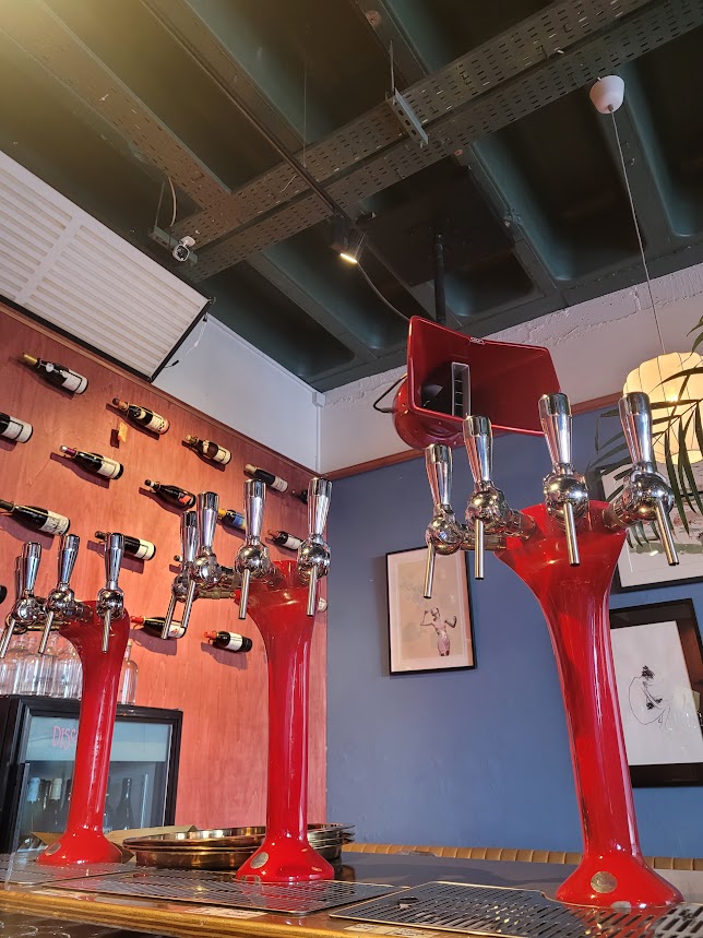 WineLab keg delivery and logistics operations for Irish hospitality