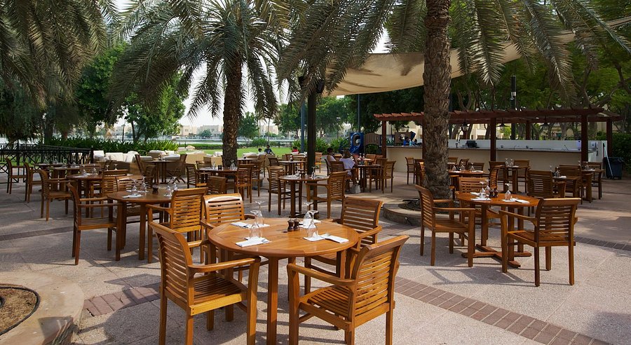 https://dynamic-media-cdn.tripadvisor.com/media/photo-o/05/cc/01/ca/reform-social-grill-dubai.jpg?h=-1&s=1&w=900&utm_source=chatgpt.com