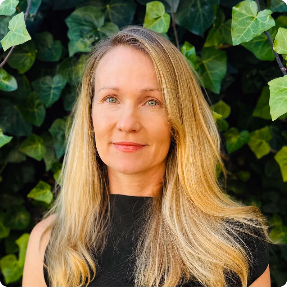 Danielle Conroe, OTR/L, CHT