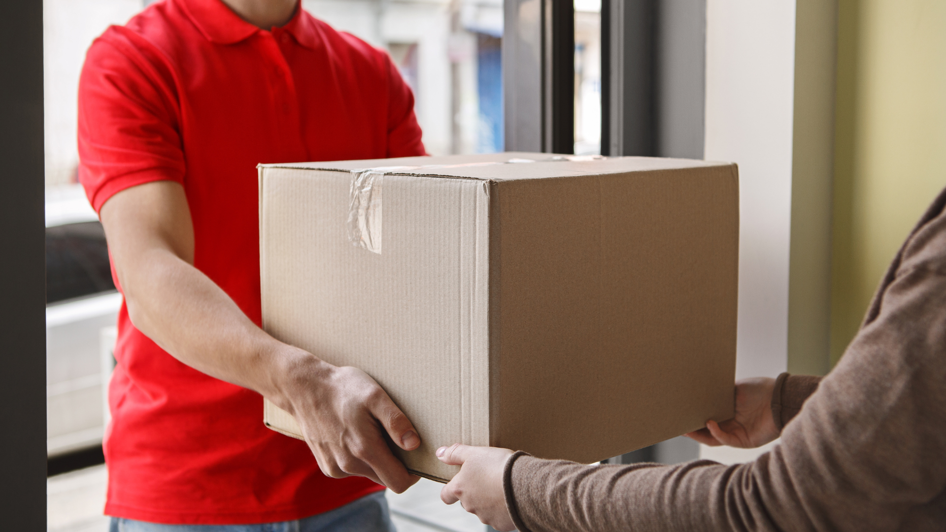 Factors to Consider When Choosing the Right Mail-Order Box for You