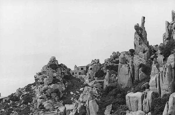 Hiša Casa Gostner posnema oblike okoliške pokrajine, arhitekt Alberto Ponis