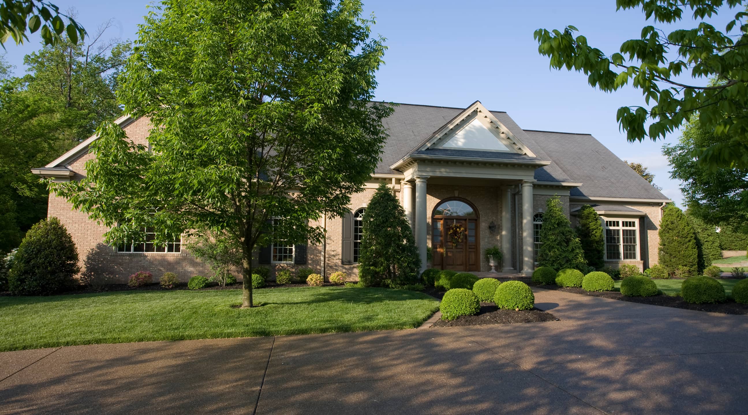 Federal style house.