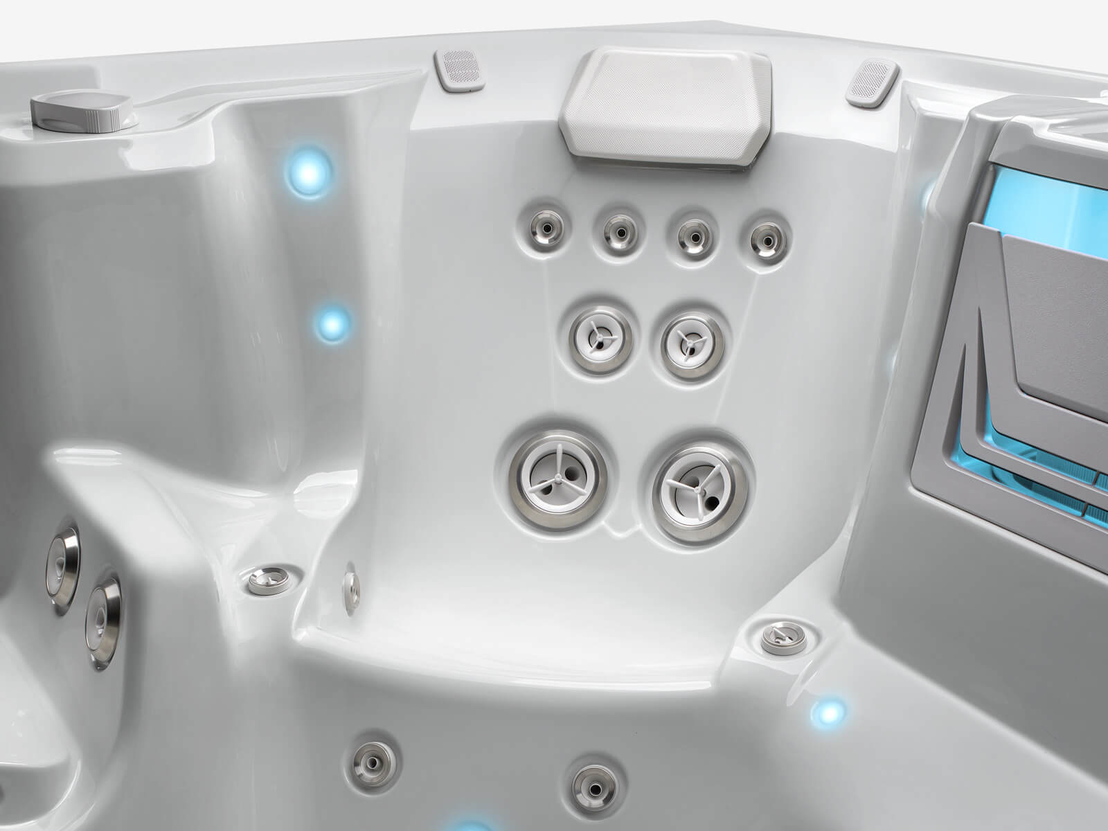 Vielfalt der HotSpring Massagedüsen: Precision-, Rotary- und Hydromassage-Jets im Sitzbereich