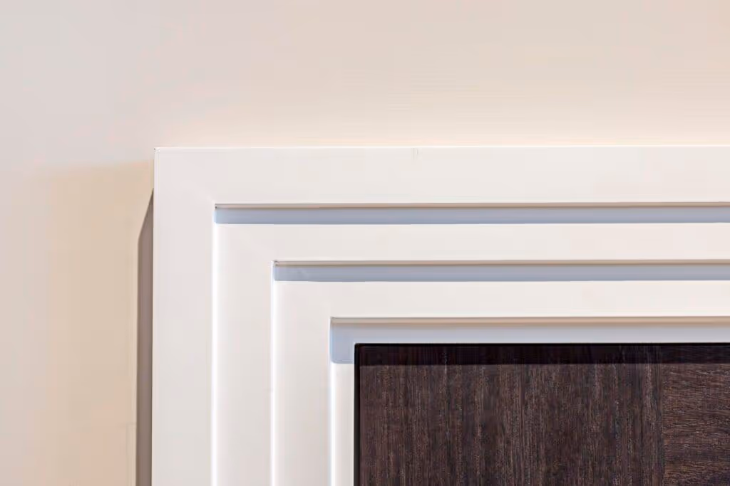 S&V London - Airless paint spraying.