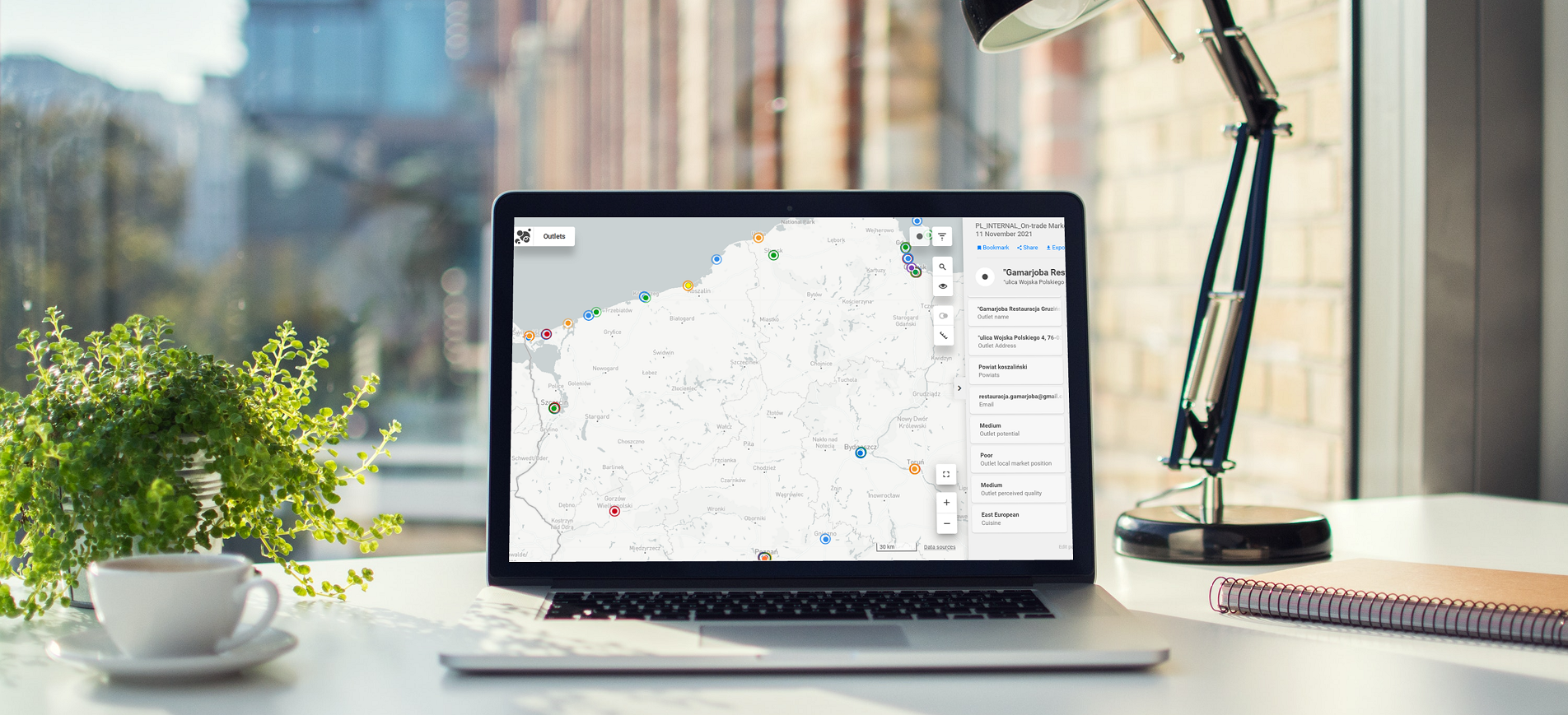 An interactive map of Outlet Census product on a laptop.ů