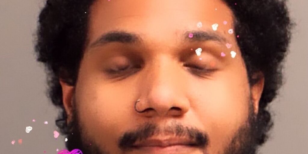 Happy Bday Jonas: JULIA. with Pink Beds, ???, Cherry Motel