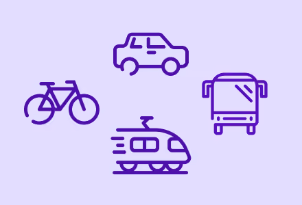 Pictogrammen van fiets, auto, bus en hogesnelheidstrein op een lichtpaarse achtergrond.