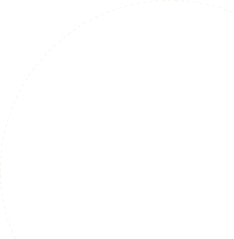 Bílá přerušovaná čára ve tvaru části velkého kruhu na průhledném pozadí.