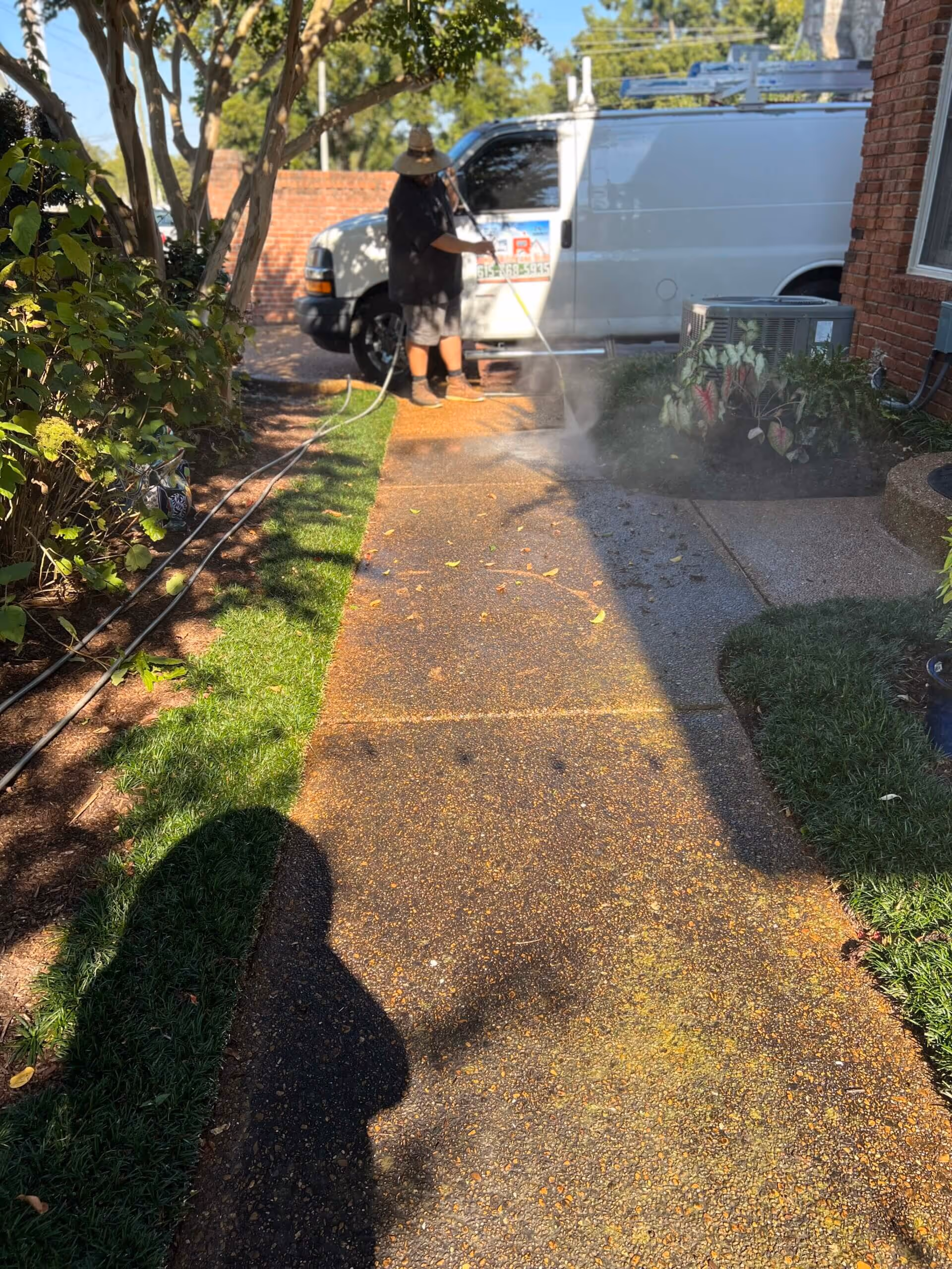 Power washing mildew stains for a deep clean at Nashville home