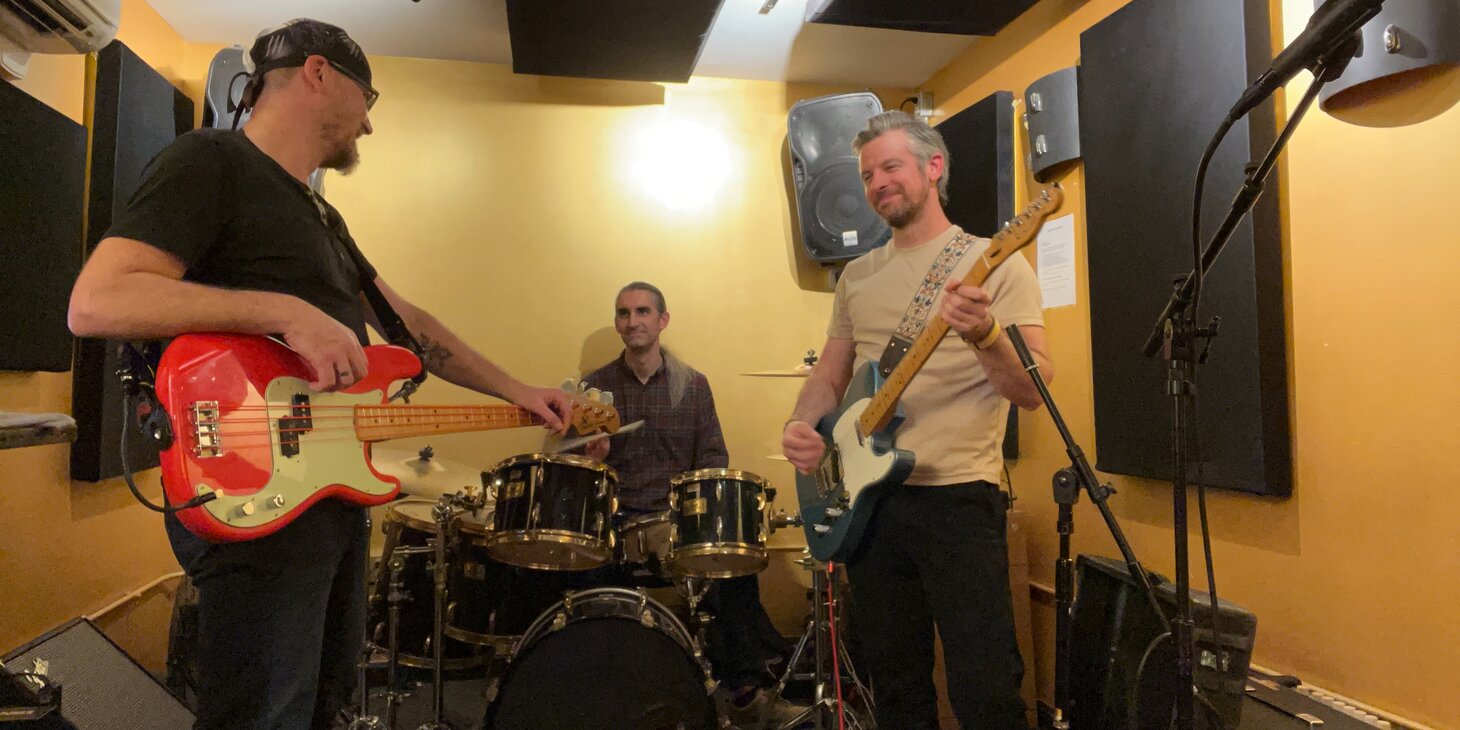 Luke Ijams Trio w/ The Electric Spurs + Tránsito