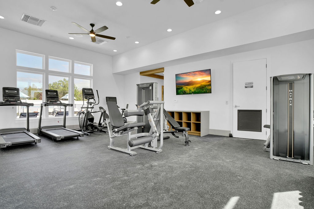Gym with TV, cardio and strength machines
