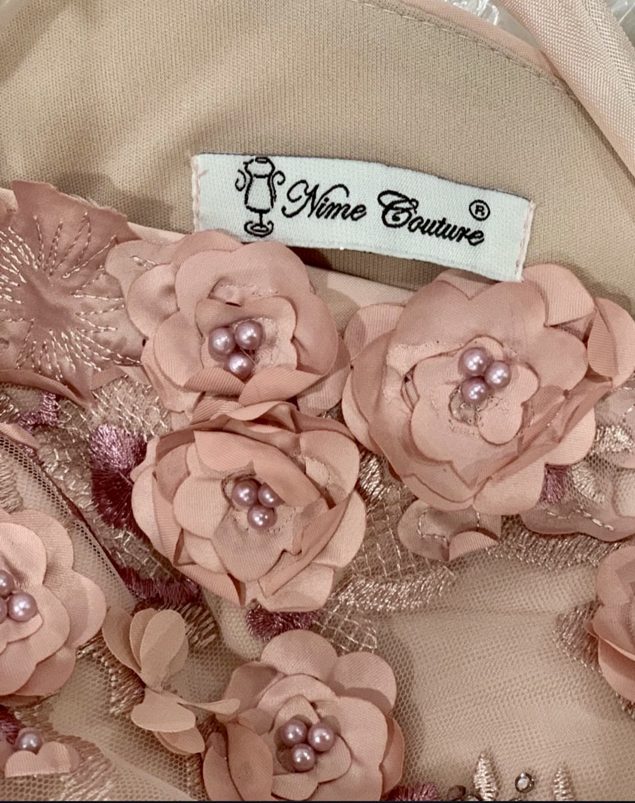 image of transit company logo (for a public transportation company)