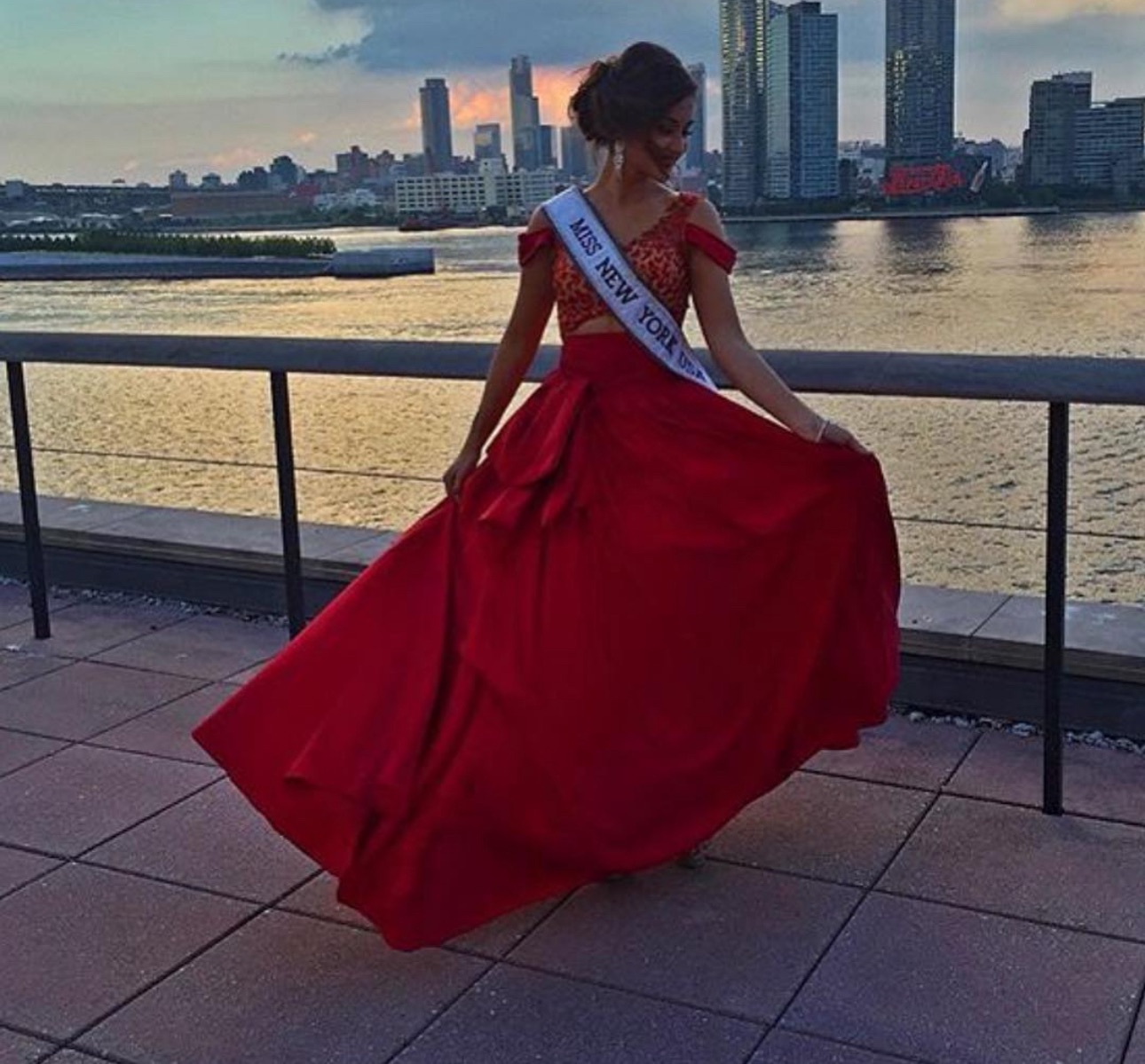 image of transit company logo (for a public transportation company)