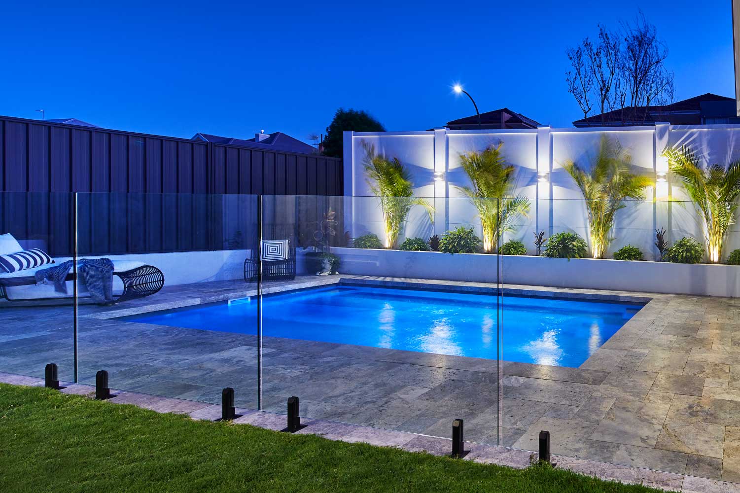 Hamilton Slimline fibreglass pool, view 3