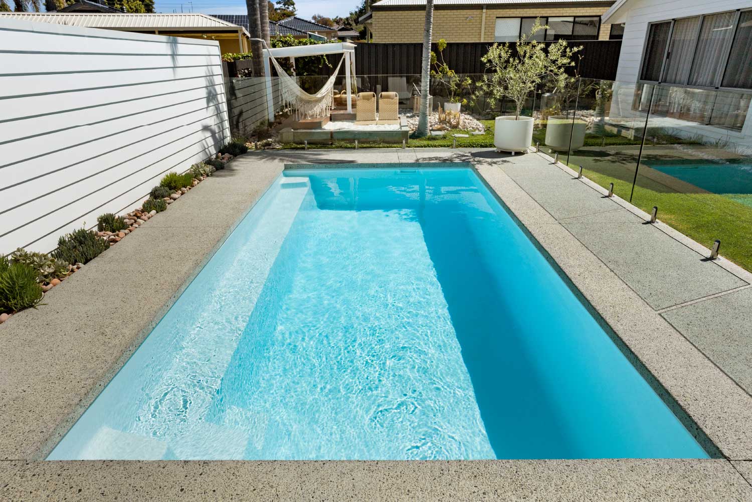 Stradbroke 7m fibreglass pool in Polo White, view 1