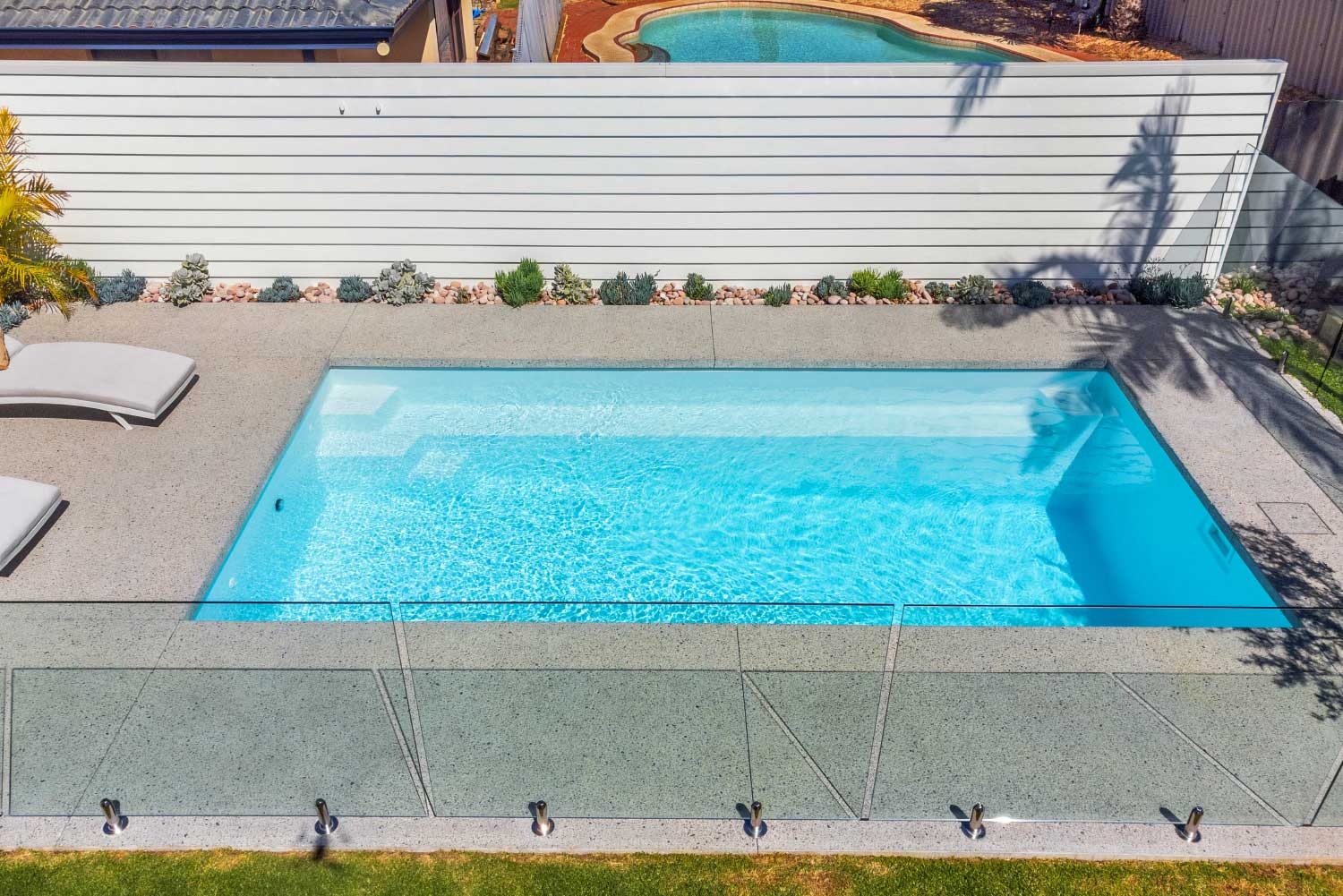 Stradbroke 7m fibreglass pool in Polo White, view 7