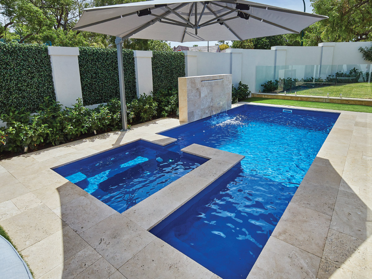 Coral Bay fibreglass pool installation