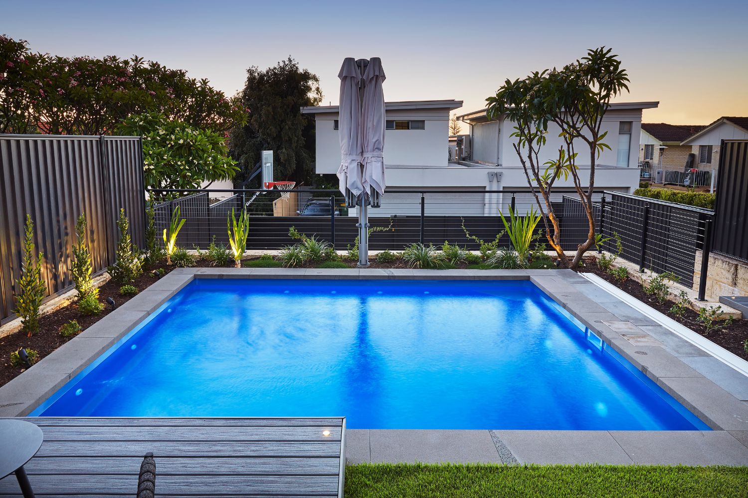 Hampton Grande 5m fibreglass pool, view 5
