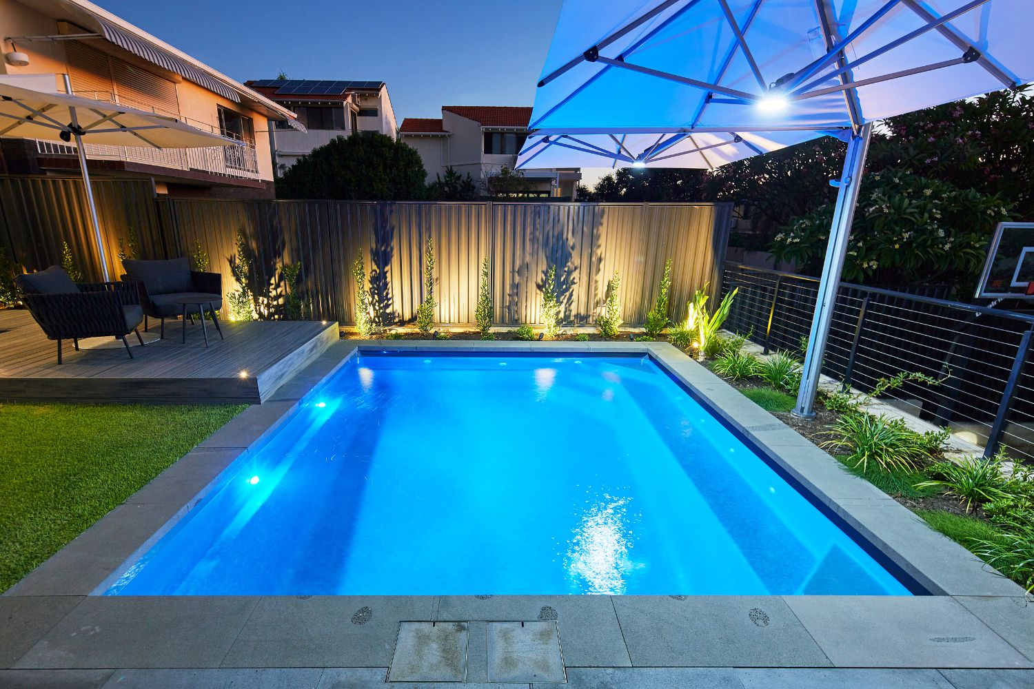 Hampton Grande 5m fibreglass pool, view 6