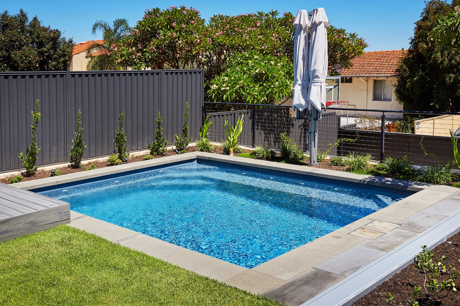 Hampton Grande 5m fibreglass pool, view 1