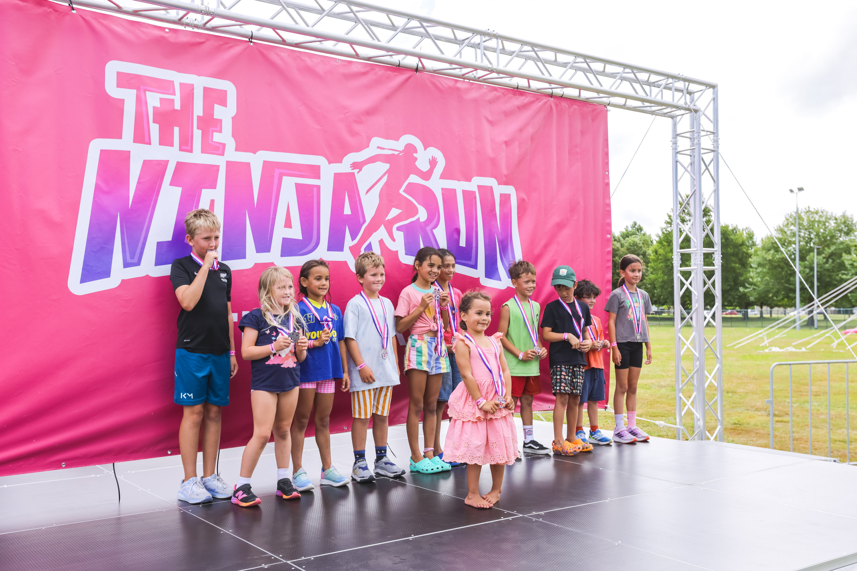 Feeling competitive? Our 5km fast & fierce tickets give those aged 8+ access to the ultimate timed challenge across 26 epic inflatable obstacles.