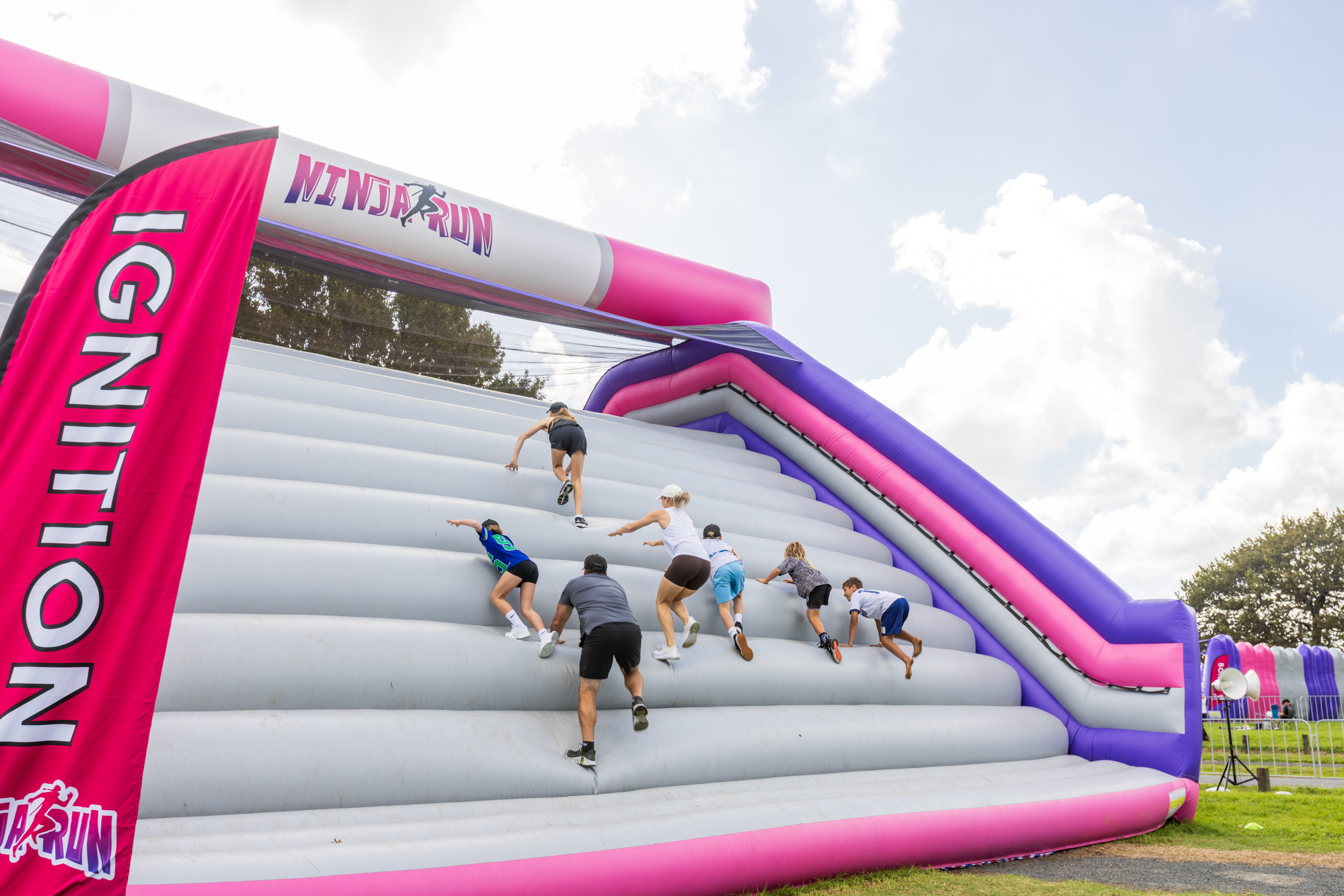 Feeling competitive? Our 5km fast & fierce tickets give those aged 8+ access to the ultimate timed challenge across 26 epic inflatable obstacles.