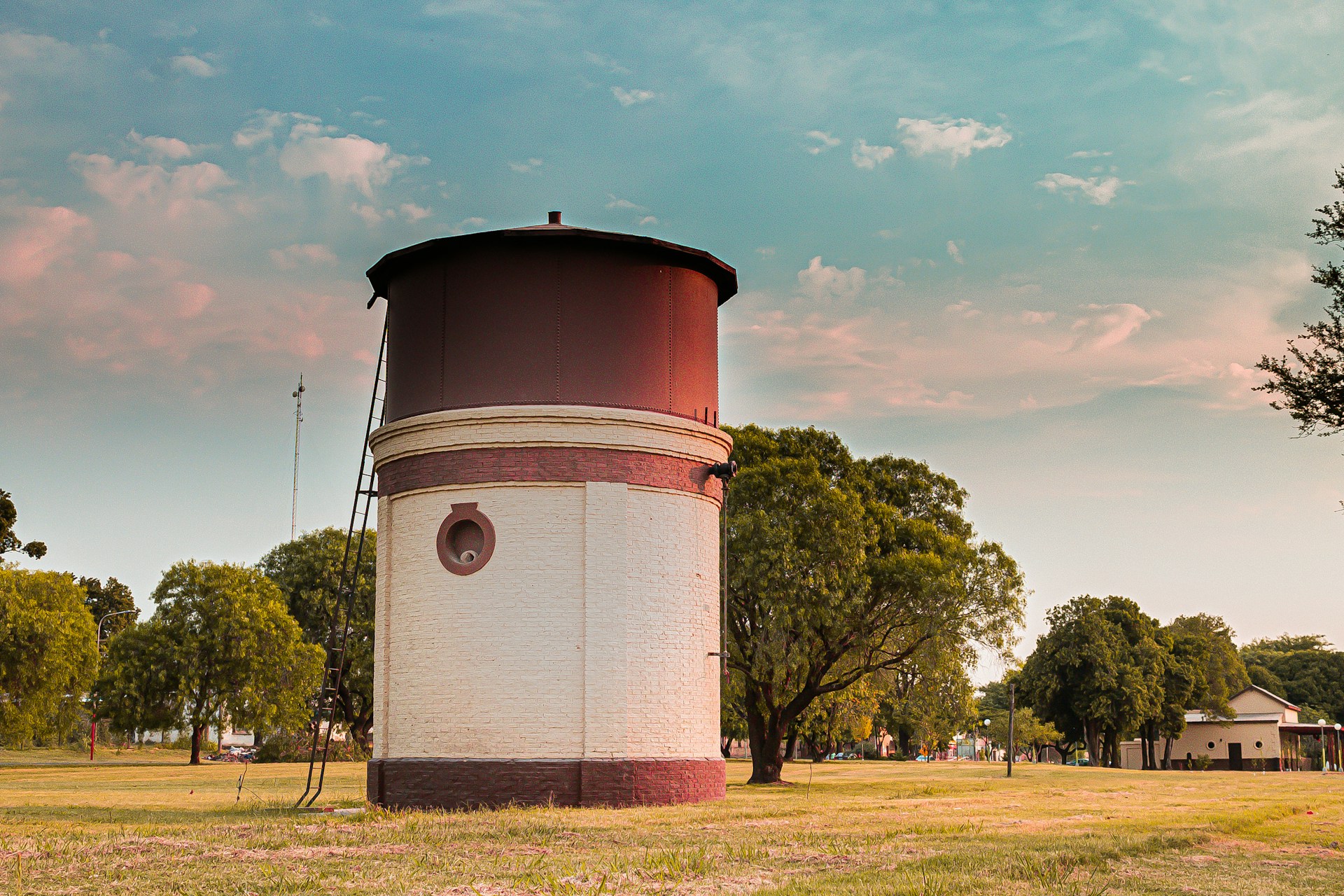 Why Well Tank Replacement Is Popular Around July 4th
