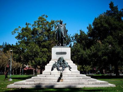 [background image] image of an urban landscape (for an ai marketing tech company)