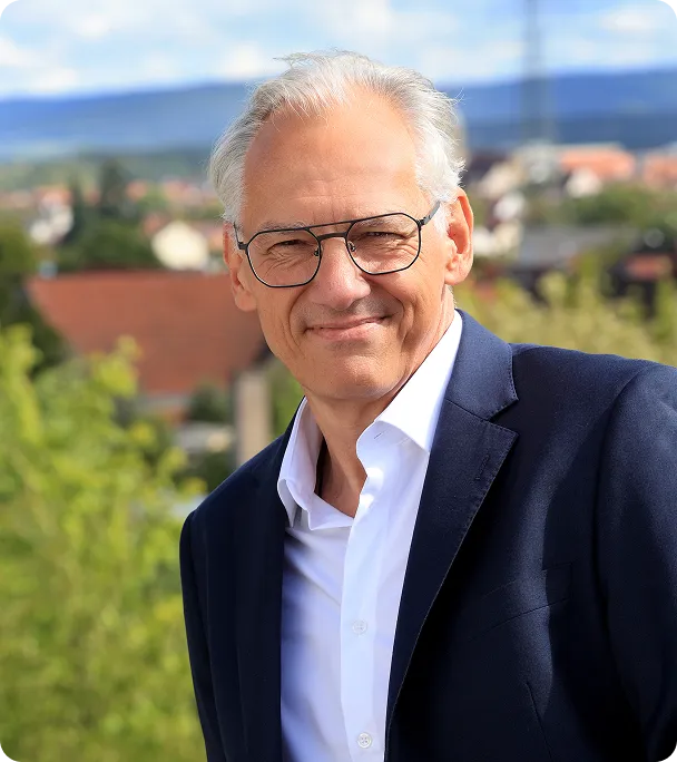 Portrait von Herrn Schardt – Geschäftsführung und Fachberatung ISO-Systeme