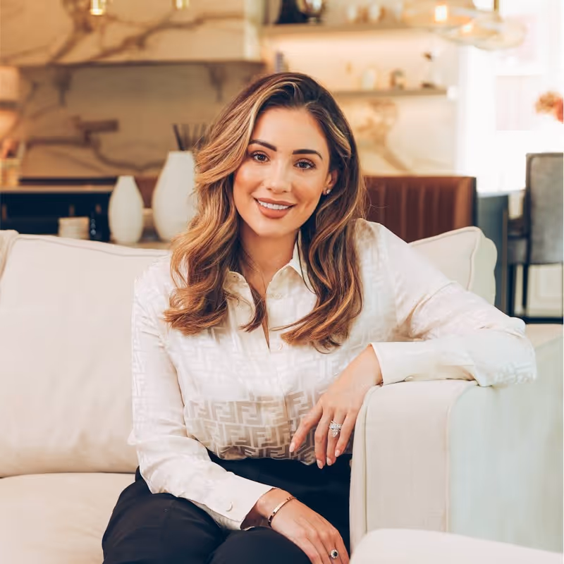 Team portraits of Kensite staff including executives and managers.