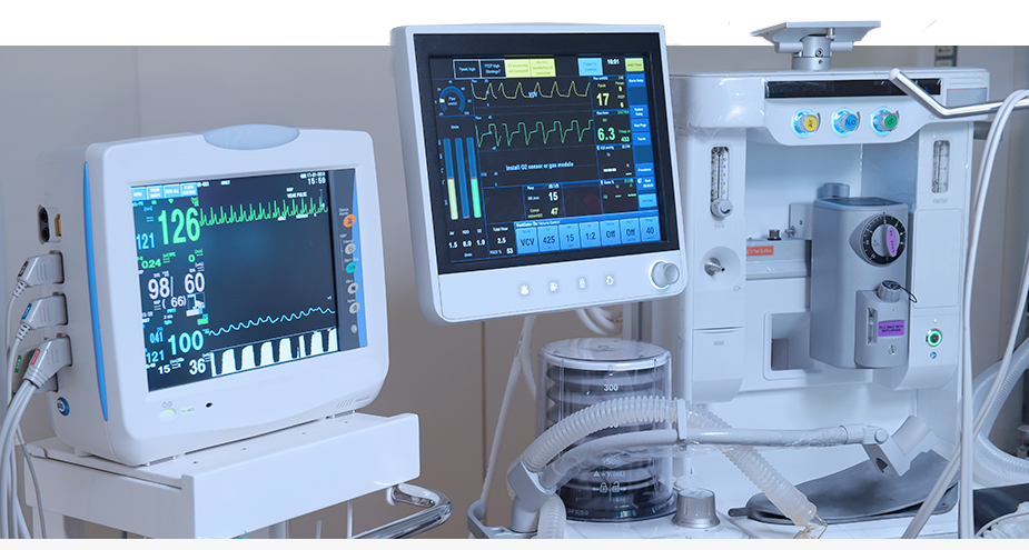 Medical device manufacturing with sterile plastic components and precision molding equipment#1.6