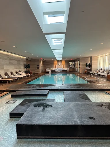 Signature Four Seasons Comfort