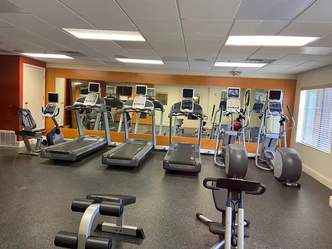 Amenities: Strip South Perks and Fitness Flow