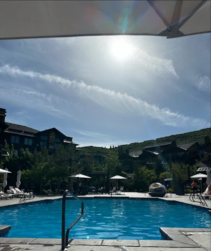 Amenities: Alpine Perks and Fitness Flow