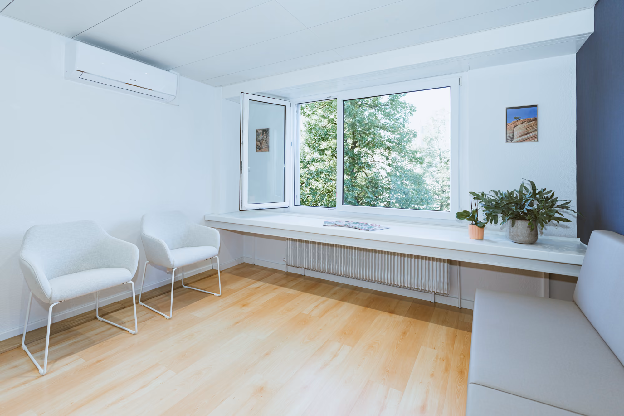 Wartezimmer AGC Bern