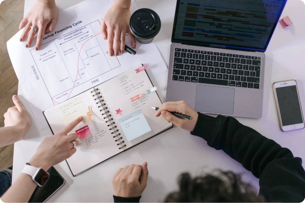 interface image of employee interacting with hr software