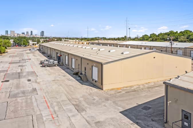 DFW Shallow Bay