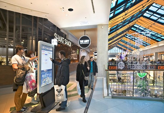 Interactive Digital Signage in Mall
