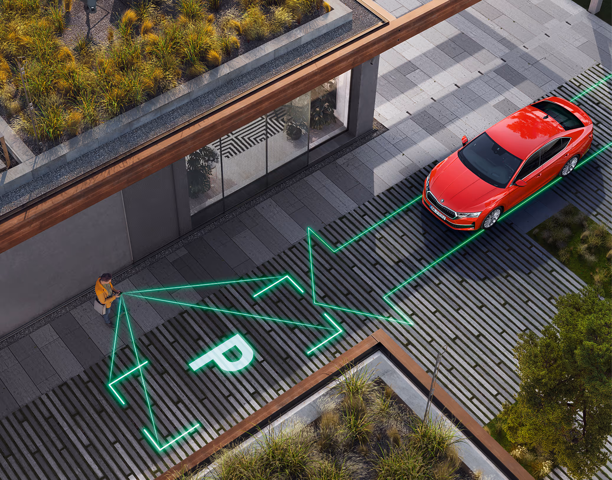 Animation des fernbedienten Parkens: Eine rote Škoda Octavia Limousine manövriert per App-Steuerung zu den mit einem leuchtenden “P” ausgewiesenen Parkplatz. Daneben steht eine menschliche Figur, die das Smartphone bedient.