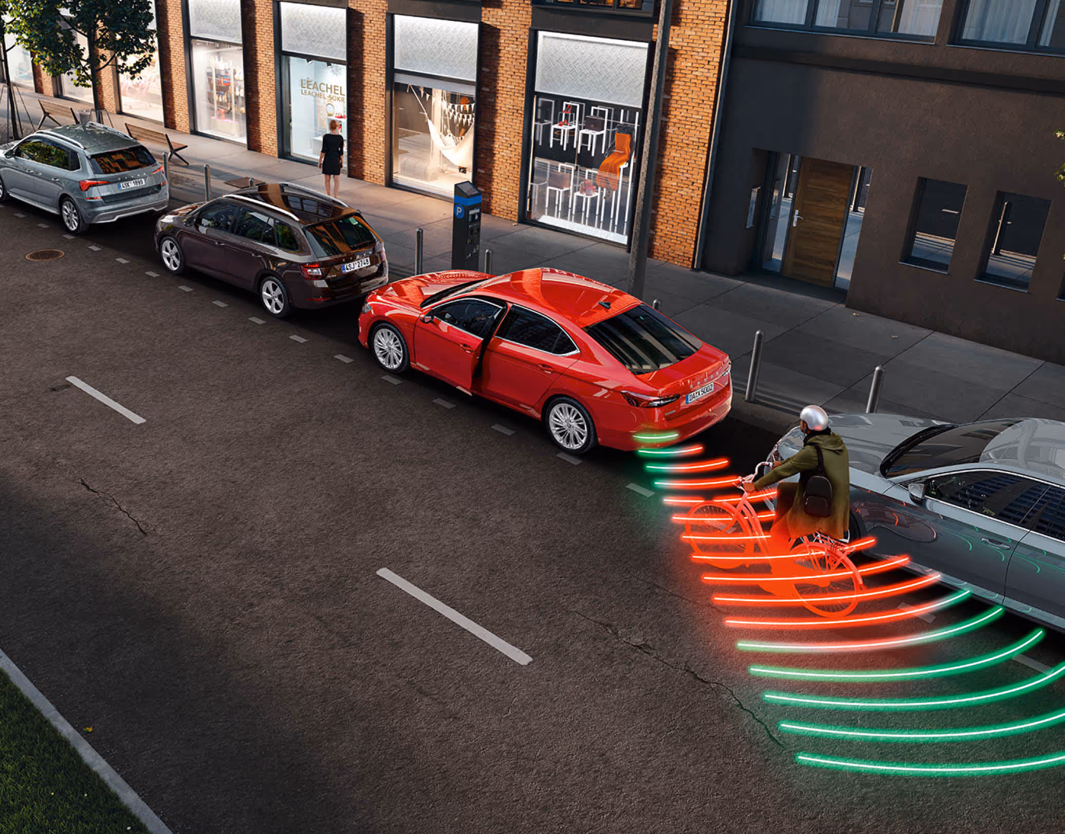 Animation des Ausstiegswarners: Eine rote Škoda Superb Limousine steht am Straßenrand. Rote Warnsignale werden projiziert, da sich von hinten ein Fahrradfahrer nähert und eine Kollision beim Öffnen der Tür droht.