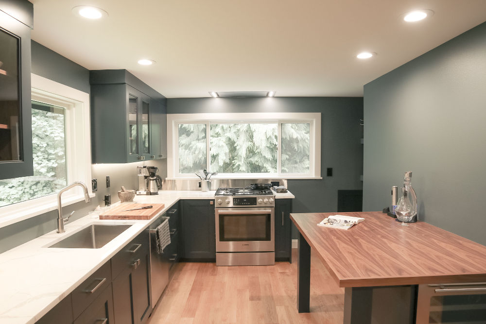 Modern Masterpiece: Log Cabin Transformed with Craftsman Details