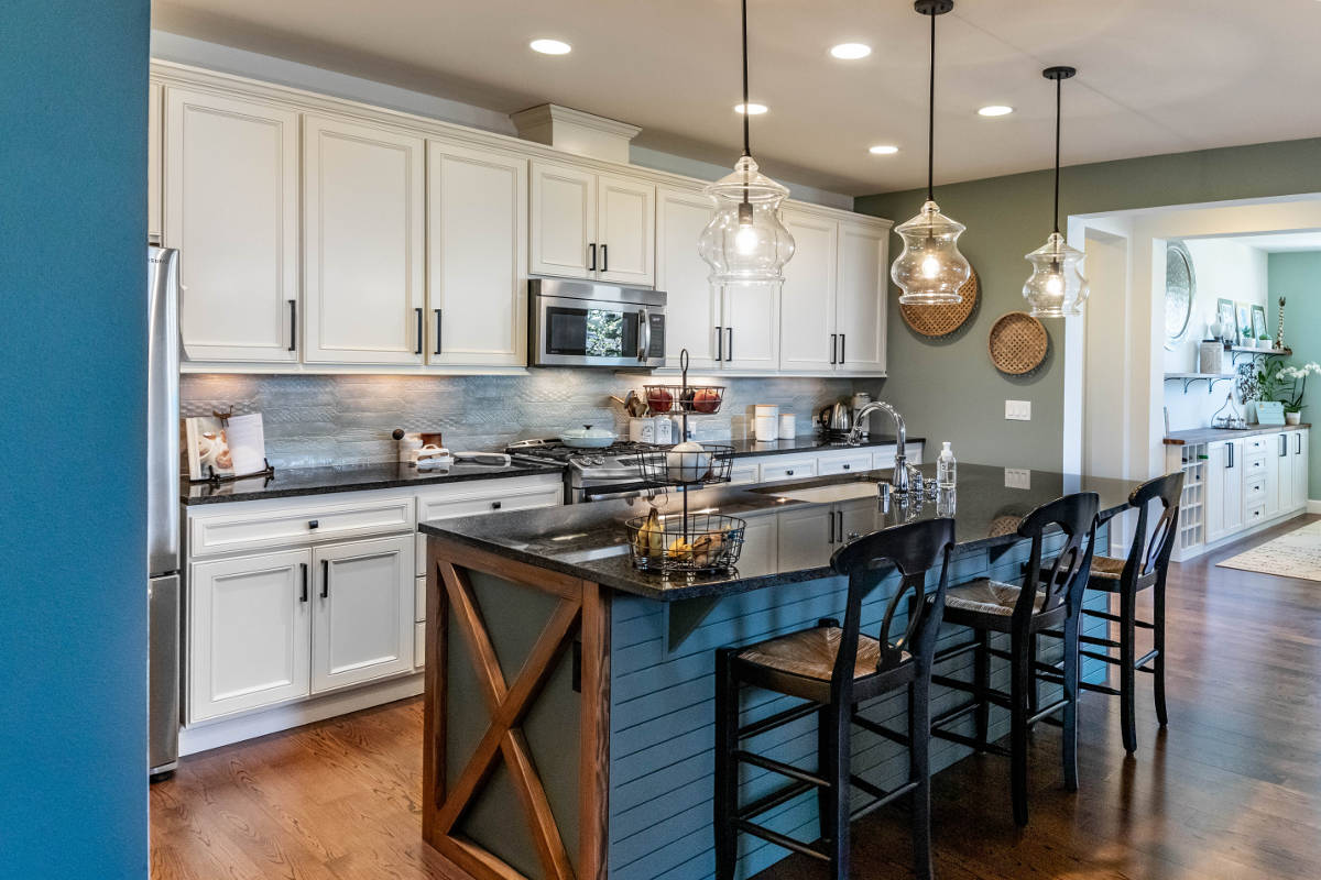 Redmond Coastal Farmhouse Makeover