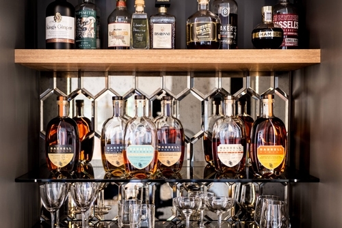 Hex-Mirror Dry Bar Upgrade