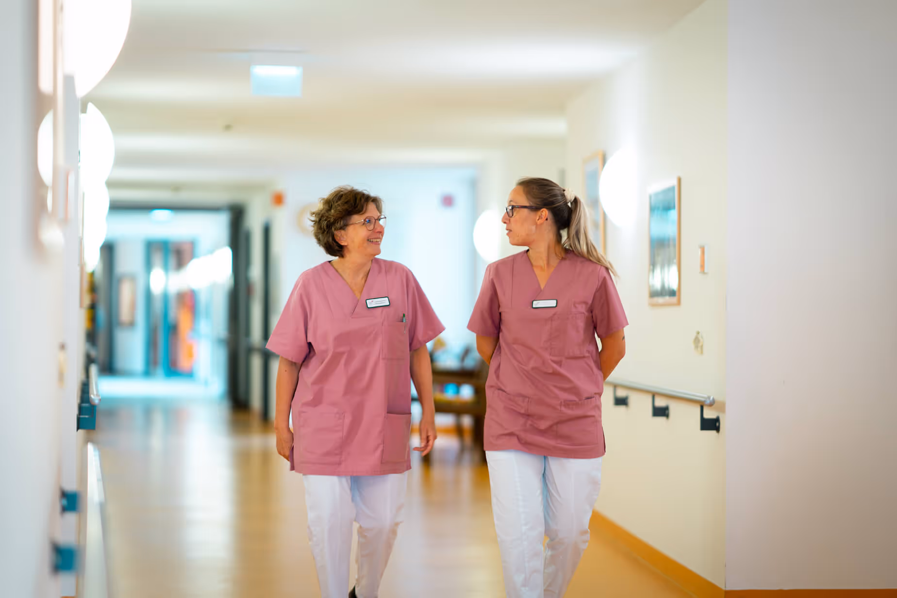 Wie der Gesundheitsverbund Mechernich mit Transparenz und Teamgeist seine Pflegeheime erfolgreich besetzt