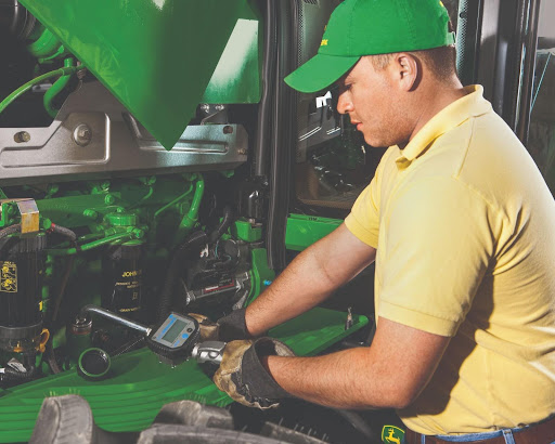 Ag-Pro John Deere Tractor getting maintenance 