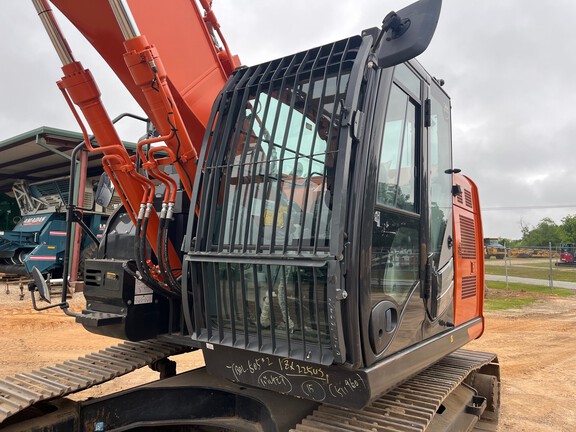 2021 Hitachi ZX225US-6 - Compact Excavators For Sale - Cairo, GA
